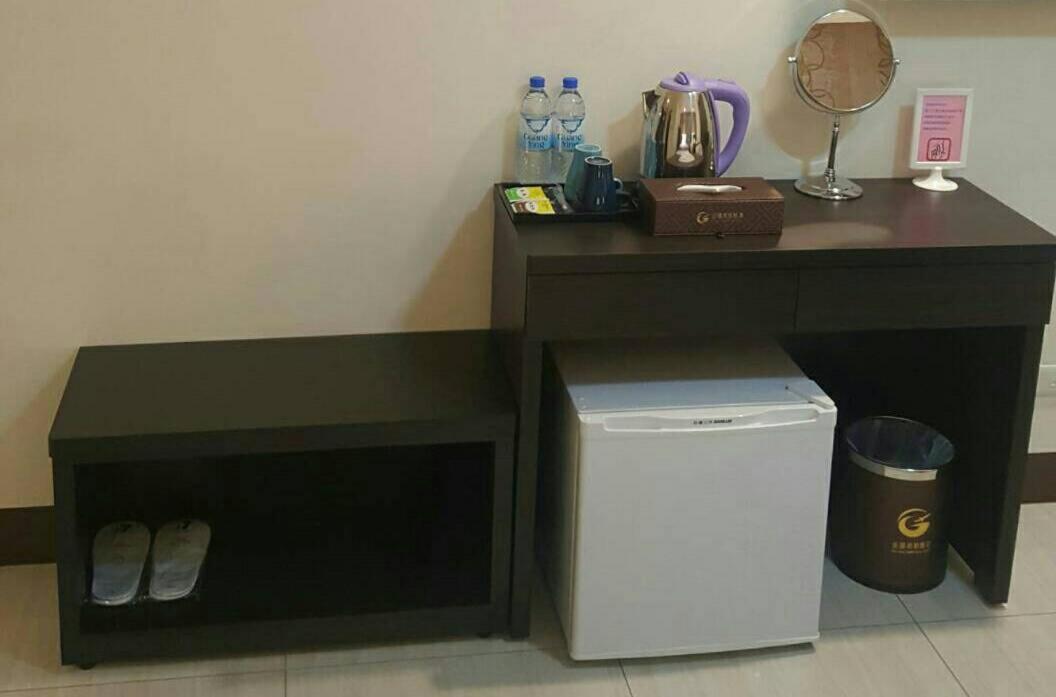 فندق جين جيان كوميرشيال كاوشيونغ المظهر الخارجي الصورة